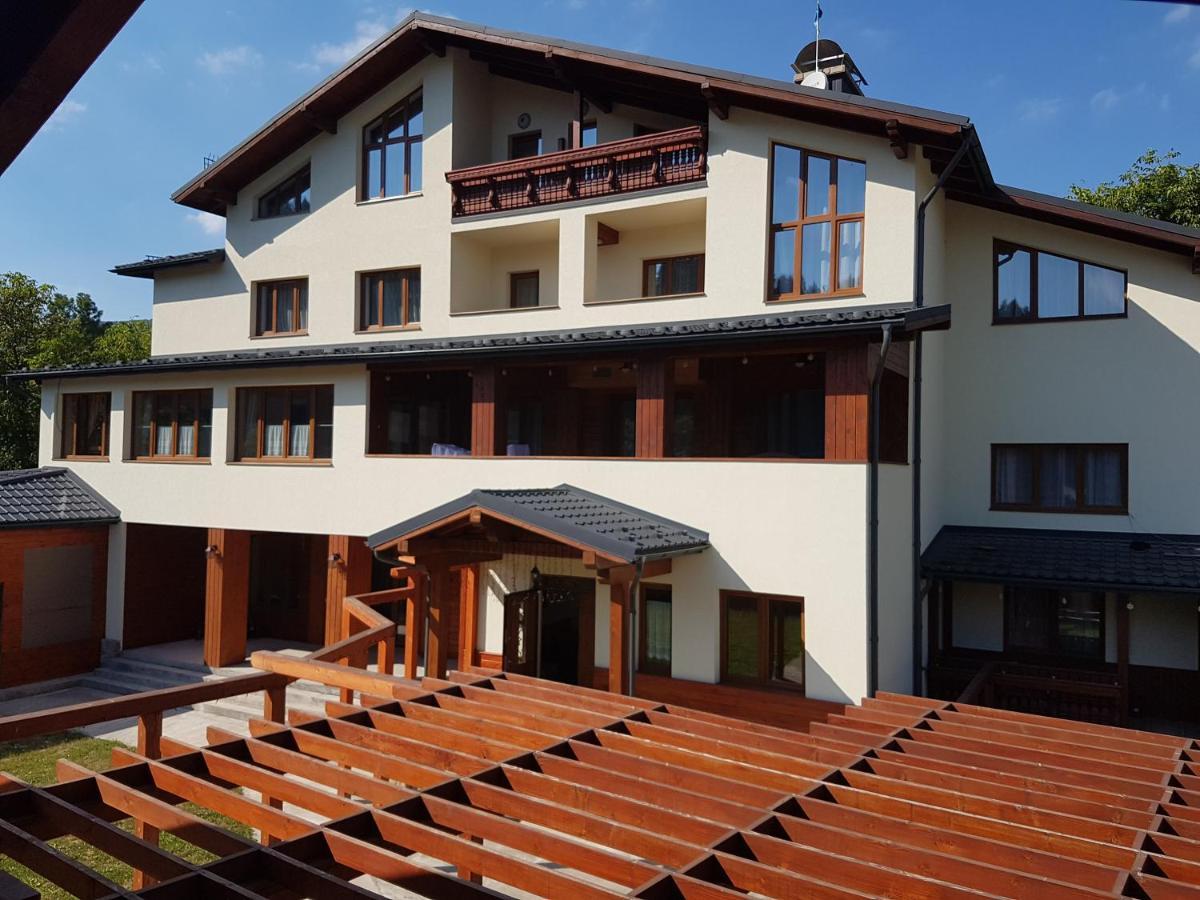 Hotel Atava Family House Jaremtsche Exterior foto